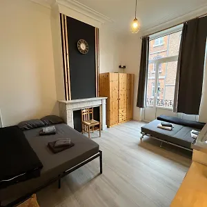 https://hostel-european-district.hotelsantwerp.net